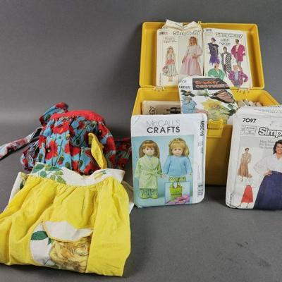 Lot 290 | Aprons and Vintage Sewing Patterns