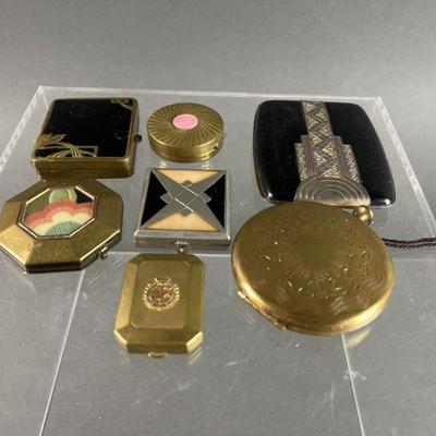 Lot 107 | Vintage/Antique Conpacts