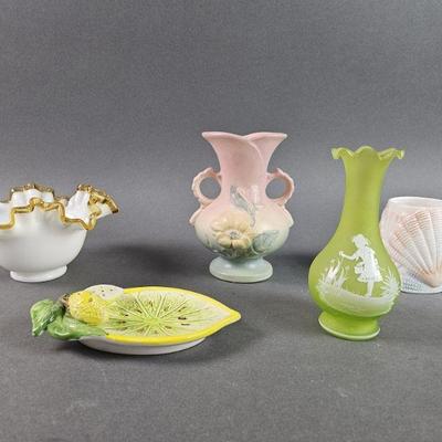 Lot 286 | Hull Pottery and More