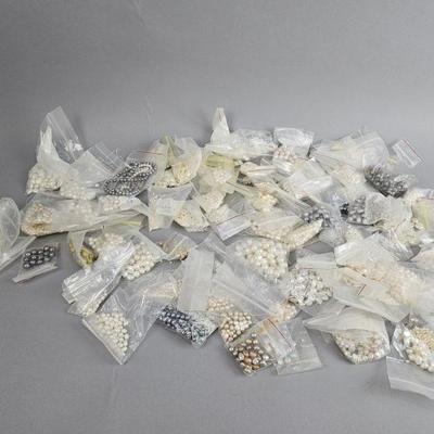 Lot 183 | Pearl Type Beads