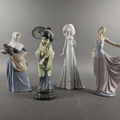 Lot 249 | Vintage Lladro Figurines