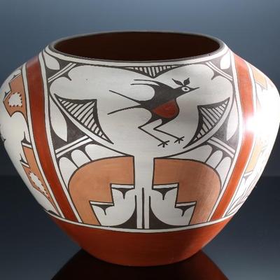 *Huge* Ruby Panana Zia Pueblo Polychrome Olla Bird Pot Native American Pottery	13in H 17in Diameter at widest point 	199151
