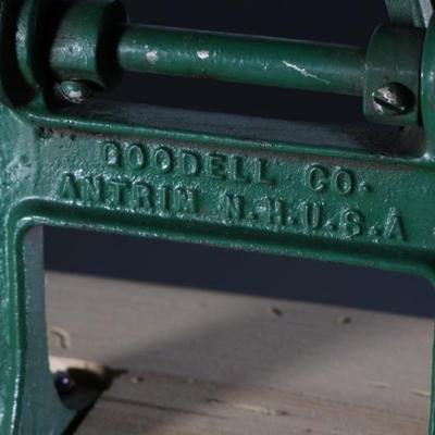 Antique Goodell Co Bonanza Apple Peeler and Corer	17x26x10in	199078
