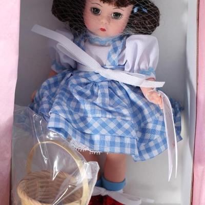 Madame Alexander Doll - Dorthy With Toto Style # 13201 - 2000 Wizard of Oz Collection - With tags in Original Box	3 x 5.5 x 9 in	198003
