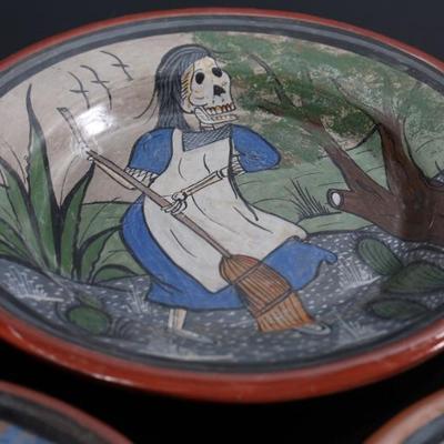 Lot of 6 A. Ramos Tonala Jalisco Mexico For Art Plates 	1x9.5inDiameter 	196239
Lot of 6 A. Ramos Tonala Jalisco Mexico For Art Plates...