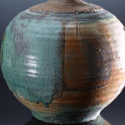 Large Studio Pottery Bottleneck Bulbous  Vase	17in H x 14in Diameter at widest point 	196191
