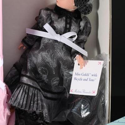 Madame Alexander Doll - Miss Gulch with Bicycle and Toto Style # 13240 - 1997 Wizard of Oz Collection - With tags in Original Box	4 x 9.5...