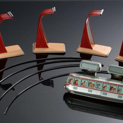 1950s Vintage Japanese Tin Litho Toy Masudaya Wind-Up Moon Shuttle Space Monorail Japan	2.75x2x6in	196125
