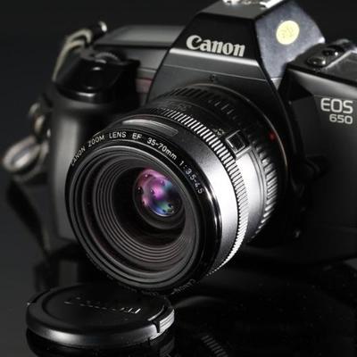 Canon EOS 650 35mm SLR Camera EF 35-70mm 3.5-4.5 Zoom Lens & 28mm f/2.8 Lens	5x7x6in	199111
Canon EOS 650 35mm SLR Camera EF 35-70mm...