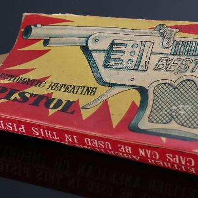 1950s Vintage Japanese Tin Toy Cap Gun BEST Brand Automatic Repeating Pistol SSS Toys Japan 	3x5x1in	196071

