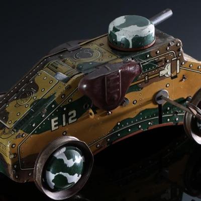 1950s Vintage Marx Wind Up Army Tank Tin Lithographed E12 Army Litho Toy 	5x5.75x9.75in	196117
