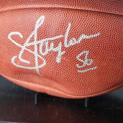 *Signed* NFL Lawrence Taylor L.T. #56 Autographed Football New York Giants Auto 	Case: 8.25x7.75x12.25in	199006
