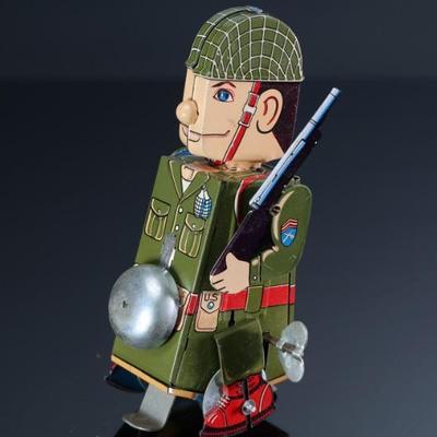 1950s Yonezawa Toys S.Y. Japanese Tin Litho Windup Toy Mechanical Soldier on Parade	6.5x3.15x3.5in	196070
