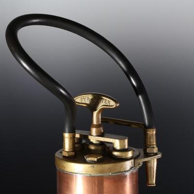 Antique Brass & Copper Fyr-Fyter The Captain Hand Pump Fire ExtinguisherÂ 	20in H x 5.75in Diameter at baser	199108
