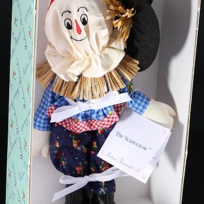 Madame Alexander Doll - Scarecrow Style # 13230 - 1993 Wizard of Oz Collection - With tags in Original Box	3 x 5.5 x 10.5 in	198009
