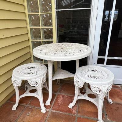 MRM247- Acrylic Patio Table & Stools