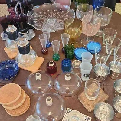 MRM137 - Assorted Glassware