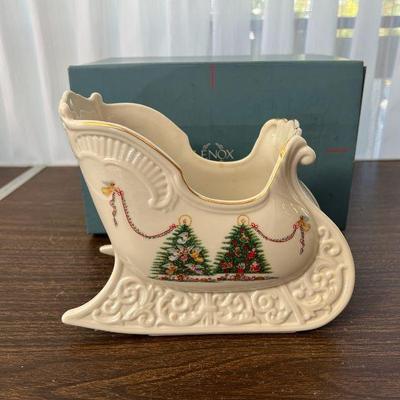 MRM167- Lenox China Christmas Sleigh 