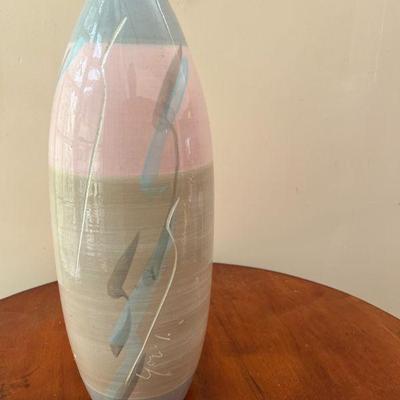 MRM260- Large Decorative Ceramic Vase