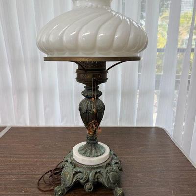 MRM227- Vintage Table Lamp