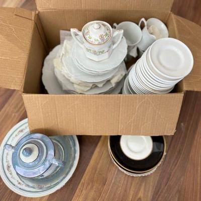 MRM169- Assorted China & Ceramic Serverware