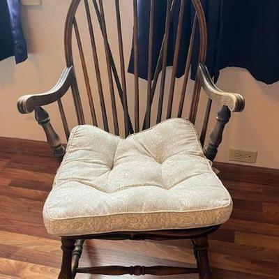 MRM014 Vintage Wooden Chair