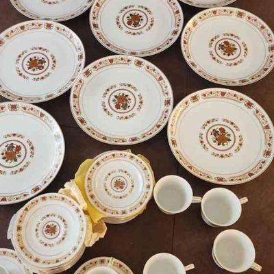 MRM166 - Tatung Taiwan Tea Set And Dinnerware