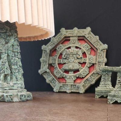 MRM138 - Aztec Inspired Art