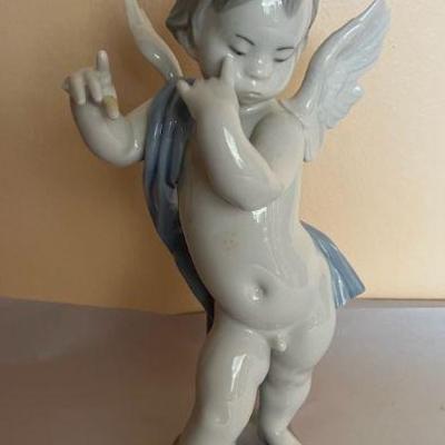 MRM267 Lladro Porcelain Cherub Figurine