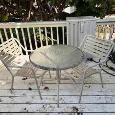 MRM122- Round Patio Glass Top Table & (2) Chairs