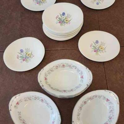 MRM213 - Desert Plates