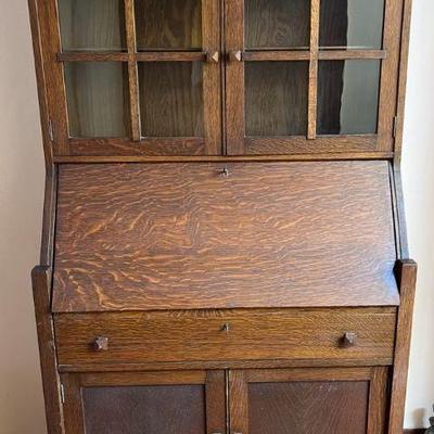 MRM022 Antique? Wooden Pull Down Desk
