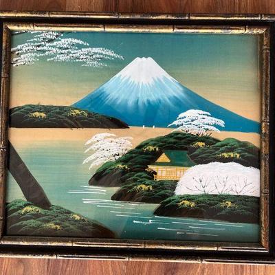 MRM079- Framed Asian Painting On Silk