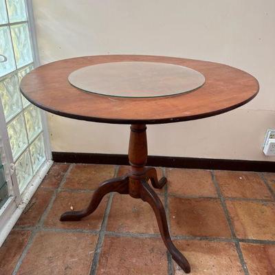MRM270- Round Wooden Tea Table