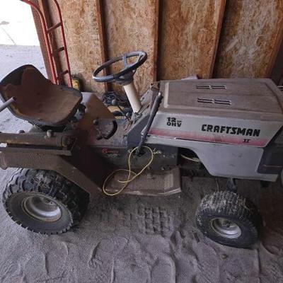 #1000 • Craftsman Lawn Tractor
