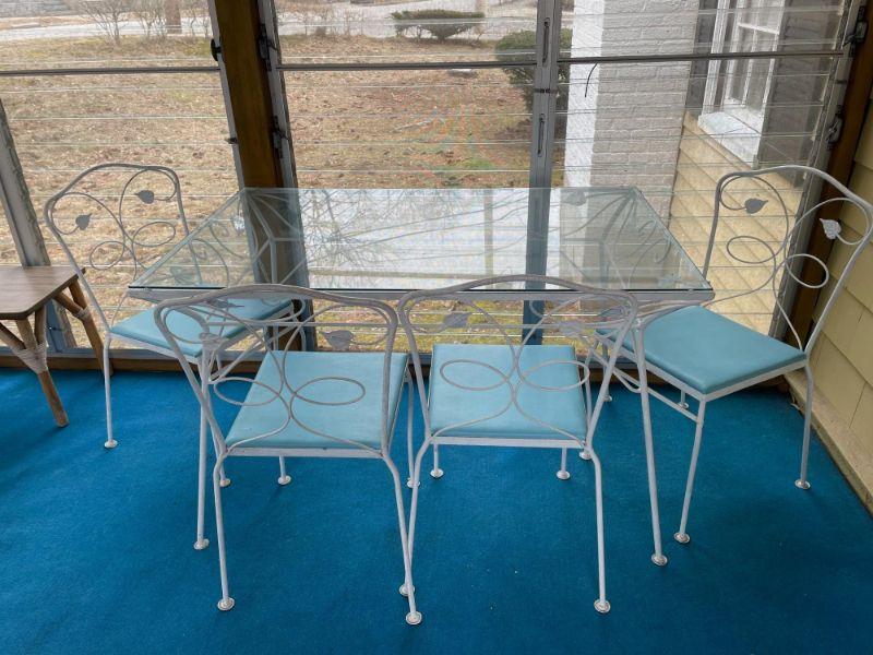 Newton Massachusetts Estate Auction