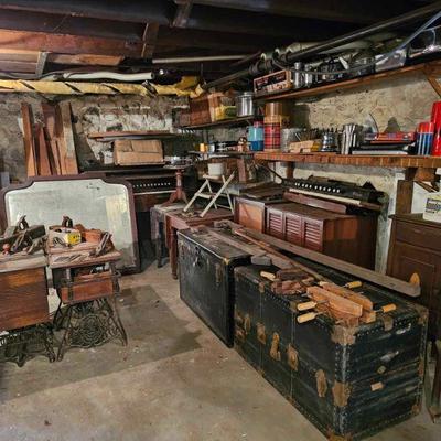 Estate sale photo