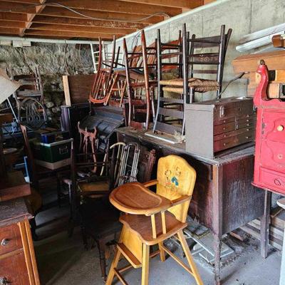 Estate sale photo