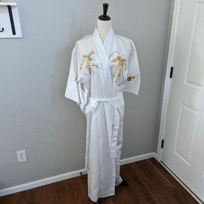 Japanese Kimono M/L White and Gold