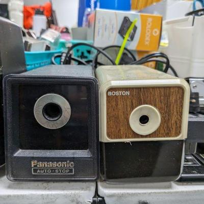 Electronic Pencil Sharpeners