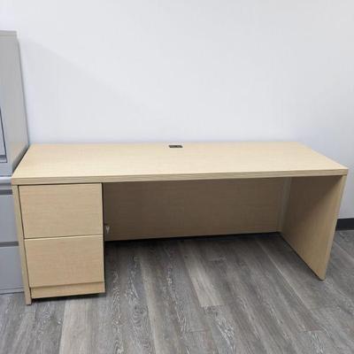 Commerical Desk 