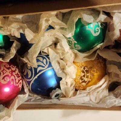 shiny brite Christmas bulbs