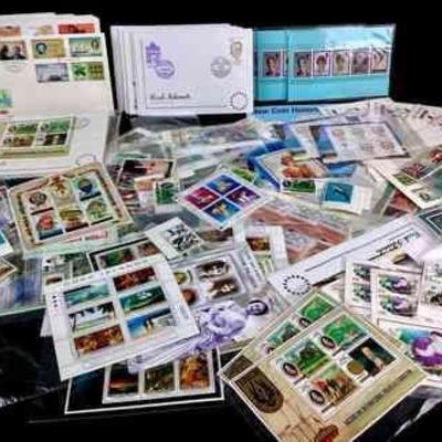 SHBR959 Cook Island Stamp Collection	Huge collection of stamps from the Cook Islands.
