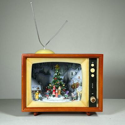 CHRISTMAS DIORAMA | Old fashioned TV form Christmas diorama with moving parts (battery operated, not tested)