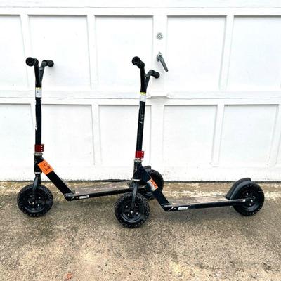 (2PC) RAZOR SCOOTERS | Black