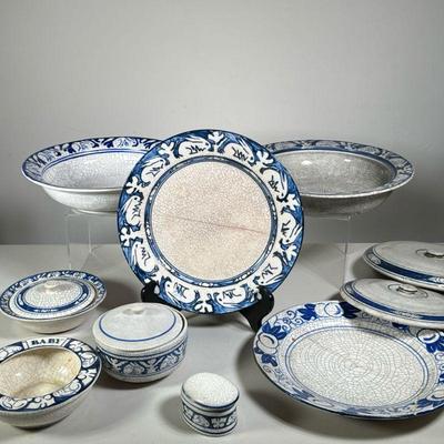 (10PC) RABBIT DEDHAM POTTERY & POTTING SHED LOT | A lot consisting of original Dedham Pottery pieces (1896-1943), and the excellent...
