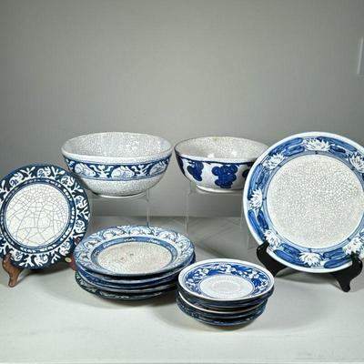 (14PC) DEDHAM POTTERY LOT | Including five small plates/saucers, seven larger plates, and two bowls, decorated with the 