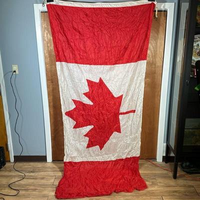 (1PC) LARGE CANADIAN FLAG | Large vinyl Canadian flag, no flaws.