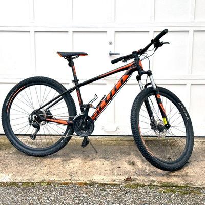 SCOTT MOUNTAIN BIKE | 24 gear Scott mountain bike with Suntour front shock. shimano Altus derailior, 27.5â€ Kendra wheels and disc brakes