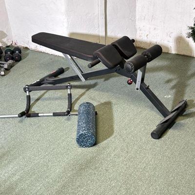 (3PC) WORKOUT EQUIPMENT | Exercise equipment, including a Fitness Reality workout bench, a pull up bar, and a foam roller